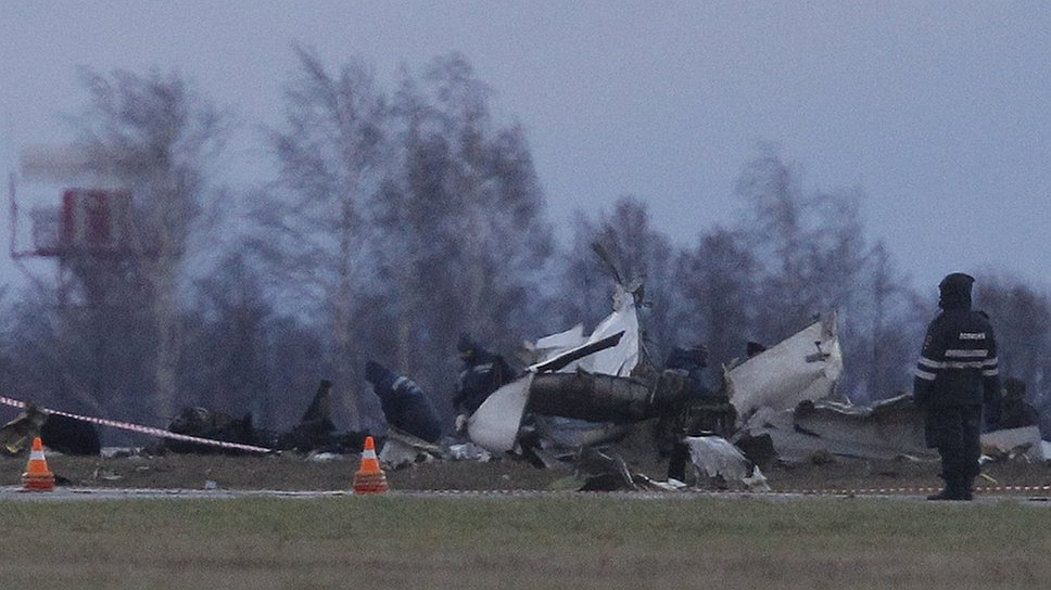 18 ноября. Обнаружены «черные ящики» разбившегося в Казани Boeing 737-500