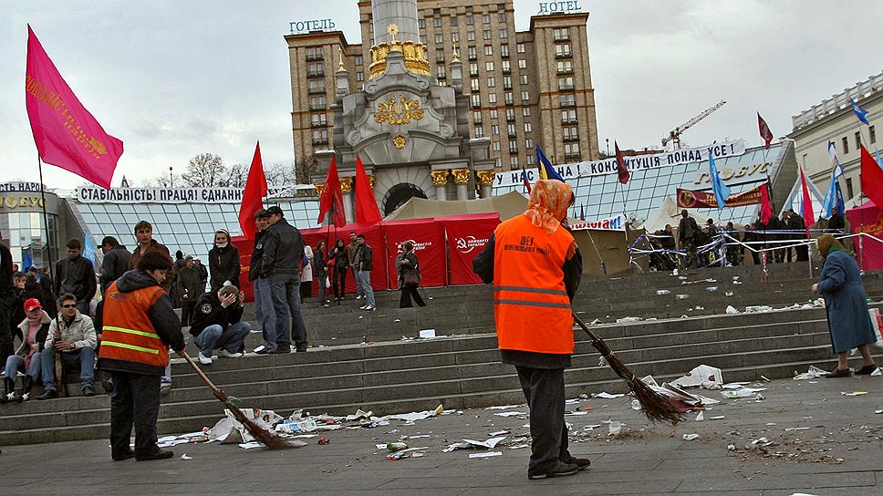 10 марта 2007 года акции оппозиции проходили под лозунгом «Геть, Ющенко!»