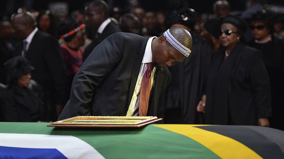 15 декабря проходили похороны экс-президента ЮАР