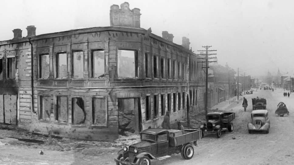 1941 год. Советские войска освободили от фашистских захватчиков подмосковный город Волоколамск