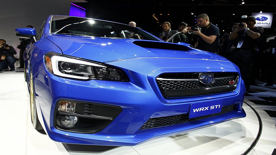 Subaru WRX STI нового поколения поставляется исключительно с 6-ступенчатой «механикой» , в отличие от предшественника, который оснащался АКПП и вариатором в качестве опции. Двигатель новой Subaru – 2,5-литровый с турбонаддувом, мощностью 305 л.с.