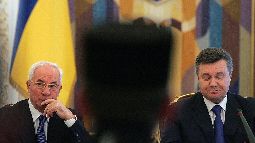 28 января. Президент Украины Виктор Янукович принял отставку премьер-министра Николая Азарова
