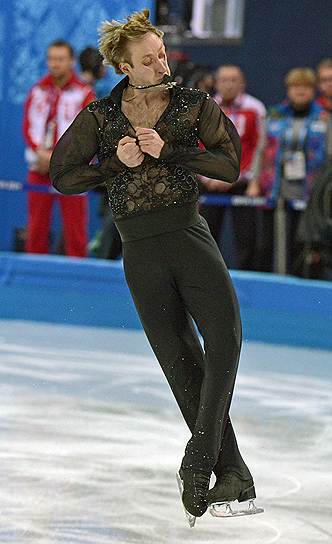 Евгений Плющенко стал победителем произвольной программы командных соревнований