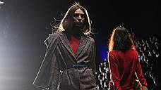 Показ коллекции дизайнера Алены Ахмадуллиной в рамках Mercedes-Benz Fashion Week Russia 