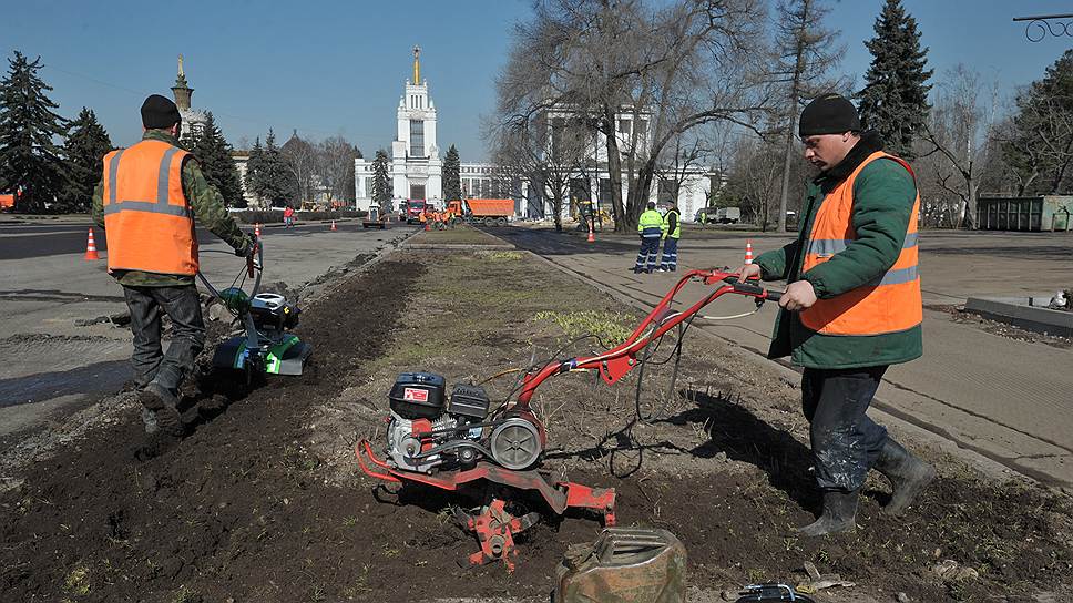 По распоряжению мэра работы по очистке территории ВВЦ должны быть завершены к 1 мая 2014 года