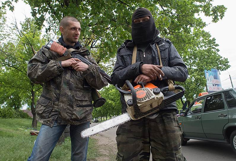 Блокпост на въезде в Славянск