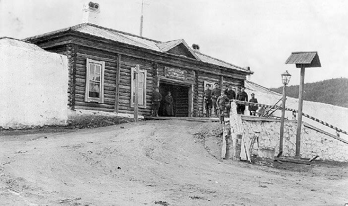 1917 год. Читинский Совет принял решение о ликвидации Нерчинской каторги — основного в Восточной Сибири места отбывания наказания приговоренных к каторжным работам