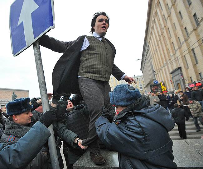 31 марта 2012 года