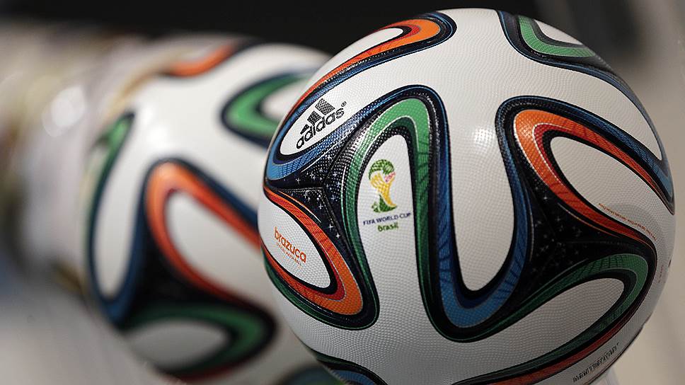 Бразильский организационный комитет и фирма Adidas определились с именем мяча, которым будут проводиться матчи Чемпионата мира по футболу-2014. 70% болельщиков на народных выборах проголосовали за имя Бразука (Brazuca)