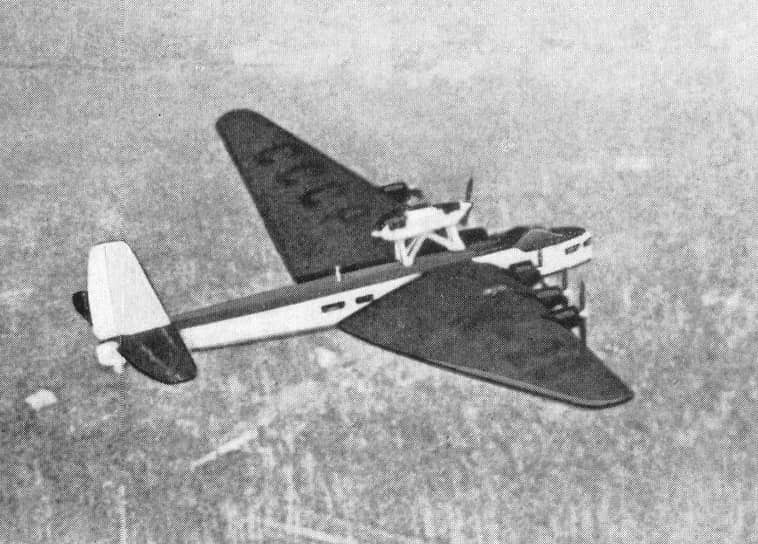 1934 год. Первый испытательный полет крупнейшего в мире в то время самолета АНТ-20 («Максим Горький»)
