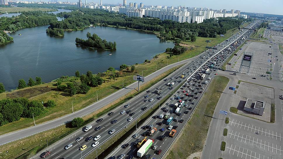 Как мэрия Москва вложит 20 млн рублей в щиты на МКАД