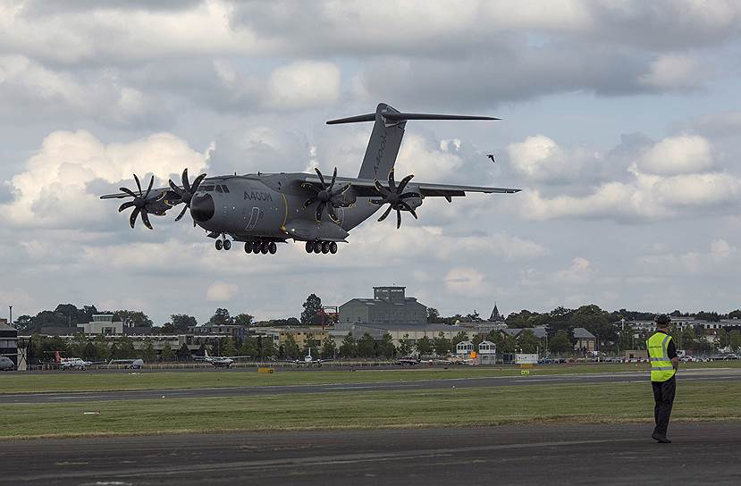 Военно-транспортный самолет Airbus A440M