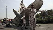 В Иране разбился пассажирский самолет