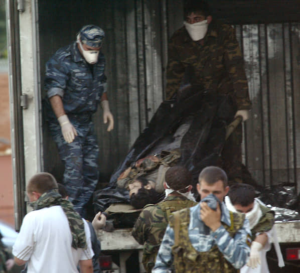 31 террорист, участвовавший в захвате школы, был убит. Их трупы кремировали, прах захоронен в безымянных могилах. По одним данным, в колонии строгого режима в Ставропольском крае, по другим — на территории Северной Осетии