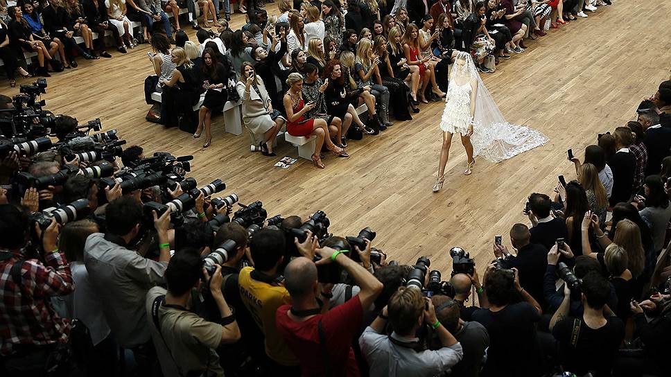 Julien Macdonald Spring/Summer 2015