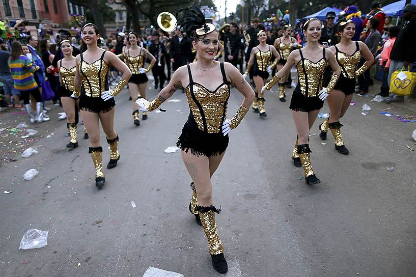 Карнавал «Mardi Gras» в Новом Орлеане, США