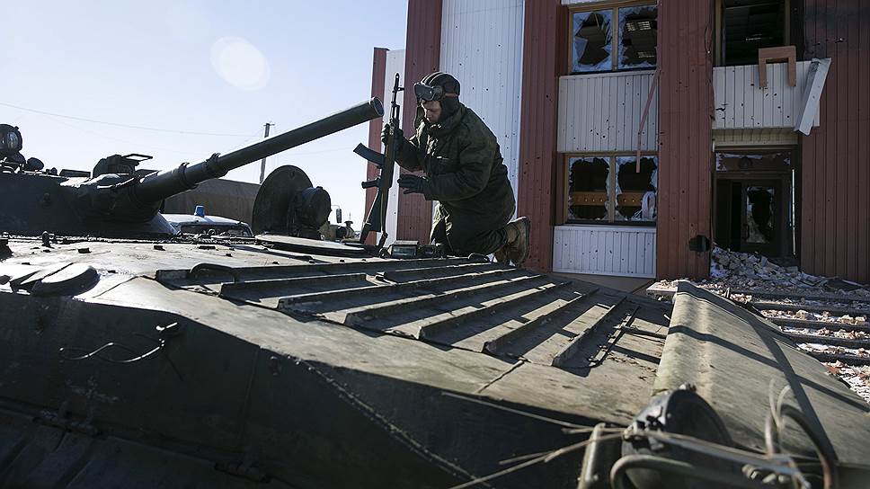 Как украинские силовики отступили из Дебальцево