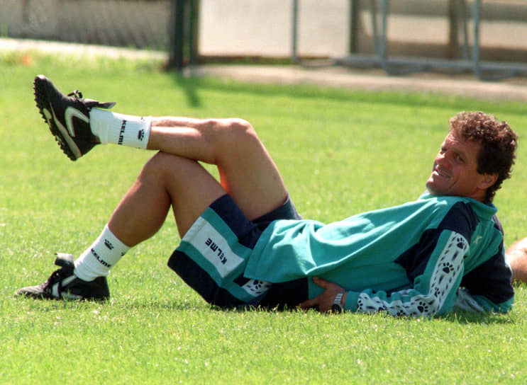 В июле 1996 года Фабио Капелло начал работу в мадридском «Реале» и выиграл с ним чемпионат Испании. Спустя год покинул клуб из-за разногласий с президентом Лоренсо Сансом. В июле 1997 года вновь возглавил итальянский «Милан». Проведя неудачный сезон, клуб занял лишь 10 место в чемпионате страны