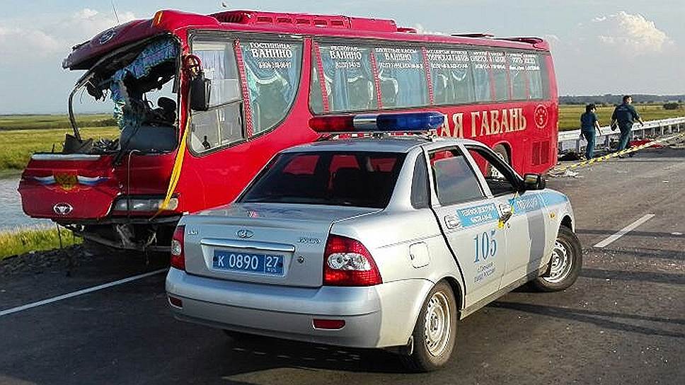 Из-за чего столкнулись автобусы на трассе возле Хабаровска