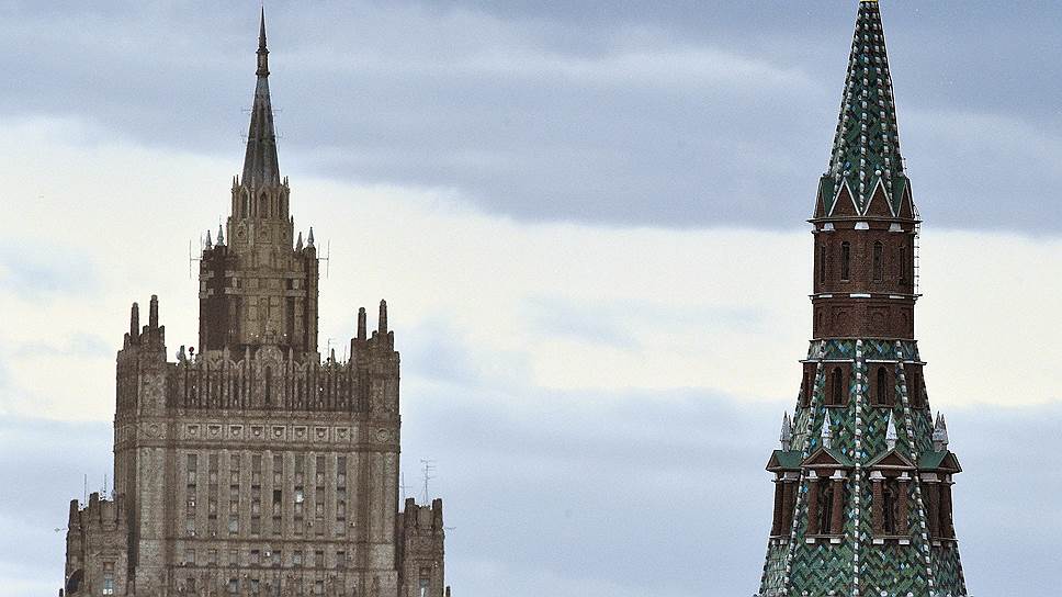 «В Сирии есть российские военные специалисты»