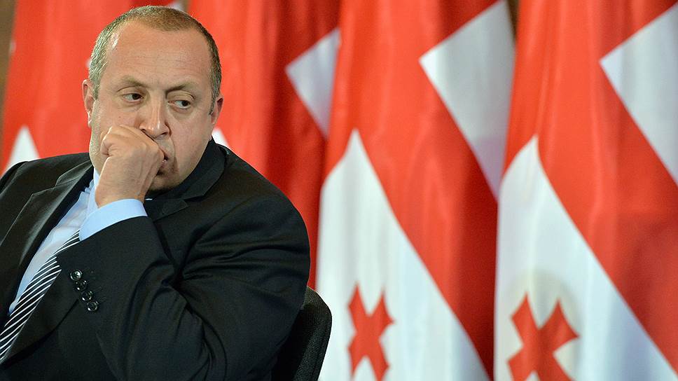 Почему президента Грузии выселяют из резиденции