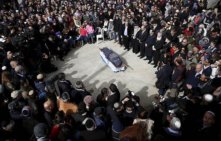 Иерусалим. Похороны 38-летней Дафны Меир, жительницы поселка Отниэль (Южнохевронское нагорье), убитой арабским террористом