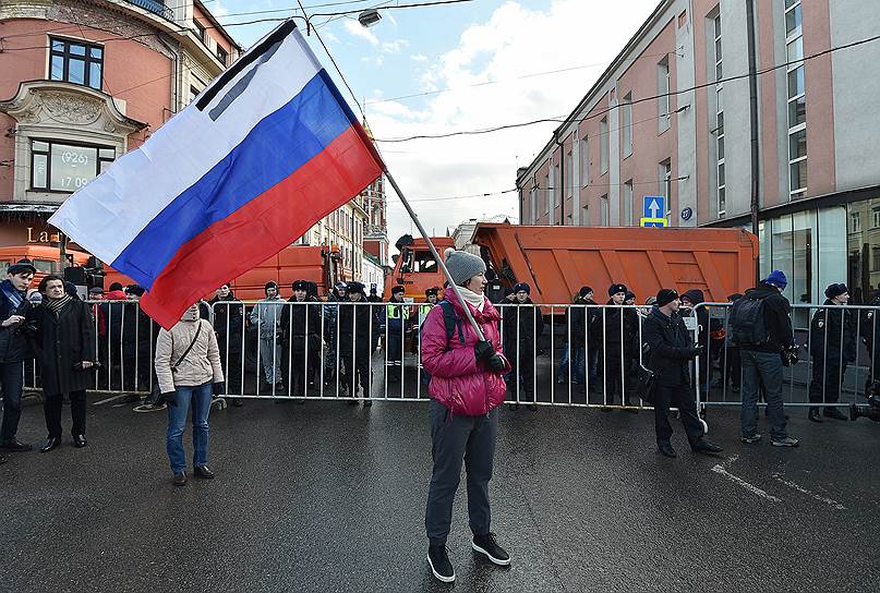 Шествие памяти убитого политика Бориса Немцова по Бульварному кольцу от Страстного бульвара до проспекта Сахарова