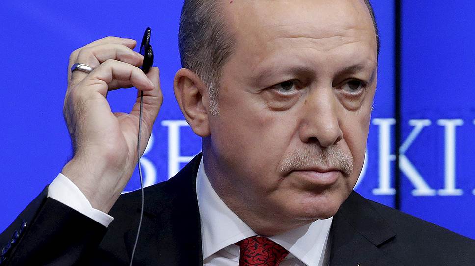 Почему Реджеп Тайип Эрдоган подал в суд на германское телевидение