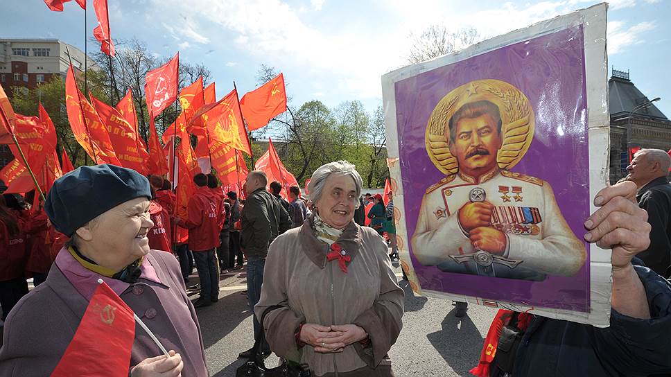 Почему КПРФ заявила, что их билборды в столице сняли под давлением властей