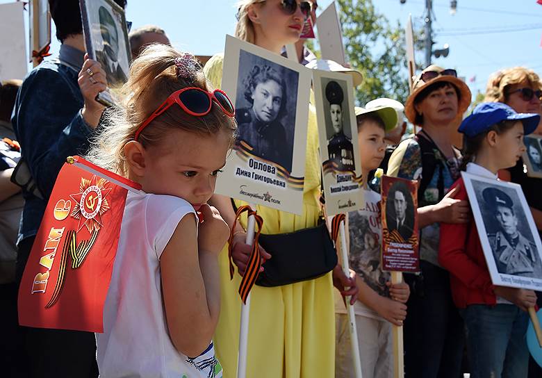 Акция памяти &quot;Бессмертный полк&quot; в День Победы прошла в Севастополе