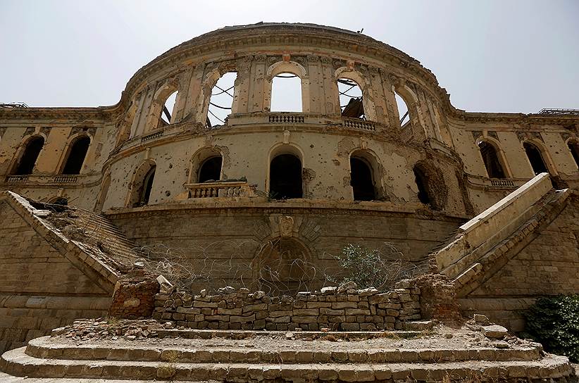 Некоторые афганцы предложили властям оставить дворец в нынешнем виде как символ разрушительной силы войны