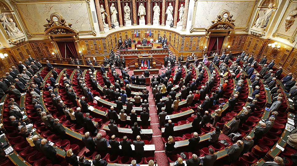 Почему Сенат Франции проголосовал за постепенное снятие санкций с России