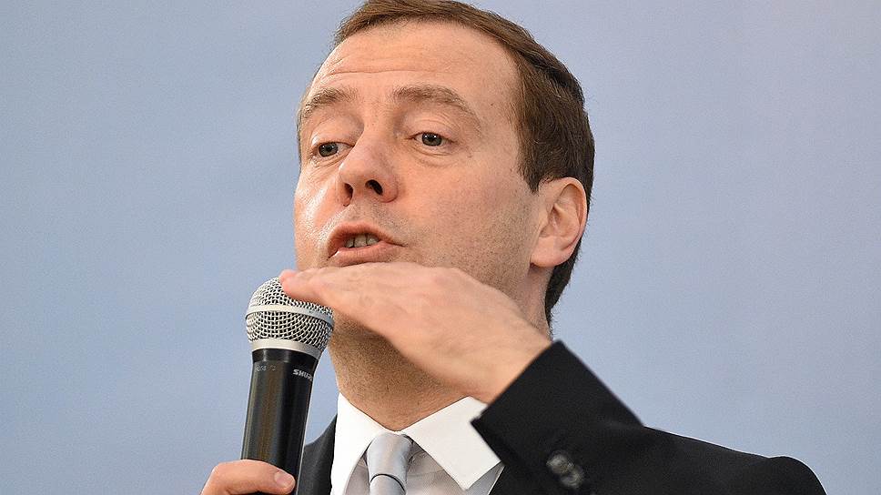 Почему Дмитрий Медведев пока не планирует участие в дебатах