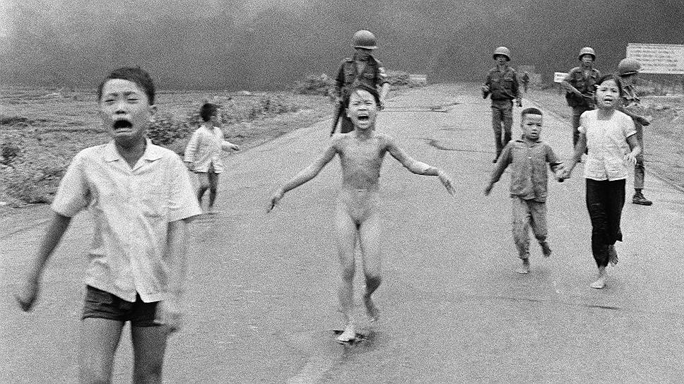 Зачем Facebook удаляет исторические фотографии
