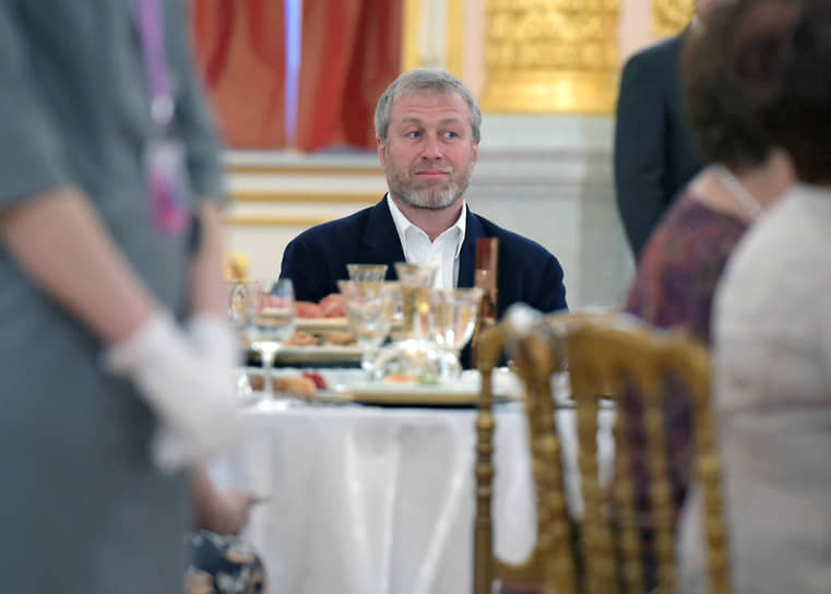 На приеме в честь 85-летия вдовы первого президента России Бориса Ельцина Наины Ельциной в Большом Кремлевском дворце, 2017 год