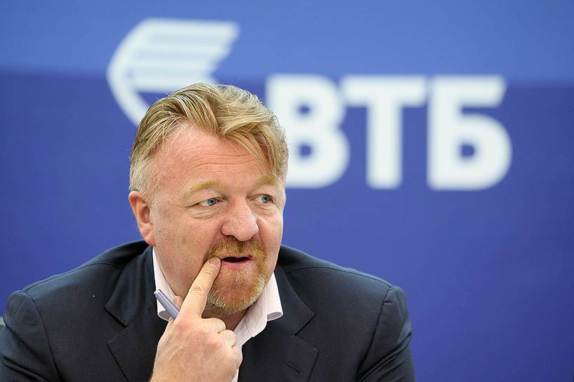 Первый заместитель председателя правления банка ВТБ Василий Титов 