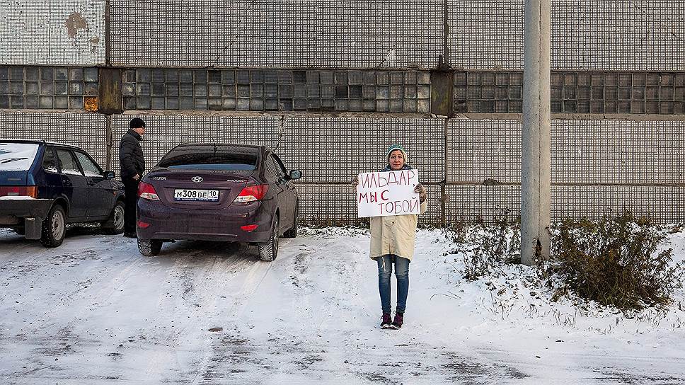 24 ноября. Европарламент призвал освободить активиста Ильдара Дадина и расследовать его заявления о пытках в колонии в Карелии, где он отбывает срок заключения