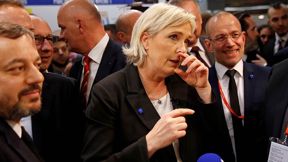 Почему Франция не верит лидерам президентской гонки