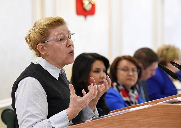 Сенатор Елена Мизулина