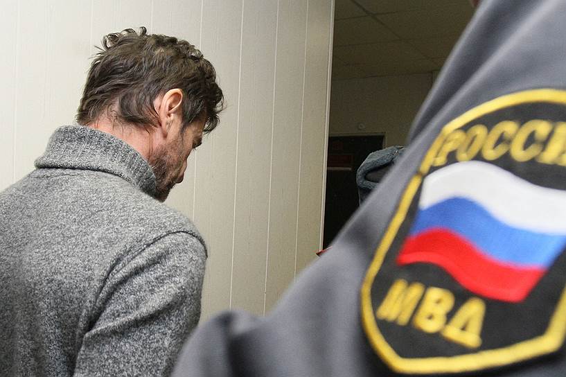 Правоохранители считают, что основатель «Макси-групп» Николай Максимов при продаже пакета акций холдинга обманул НЛМК на 7 млрд руб.
