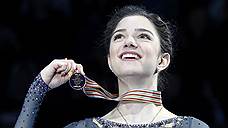 Евгения Медведева защитила мировой титул и обновила два рекорда