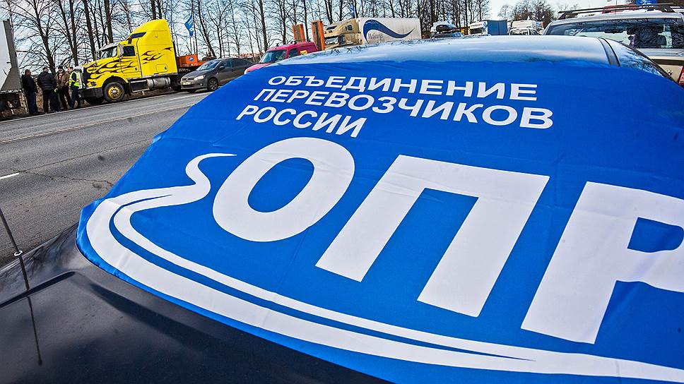 Полиция задержала координатора дальнобойщиков в Иркутске
