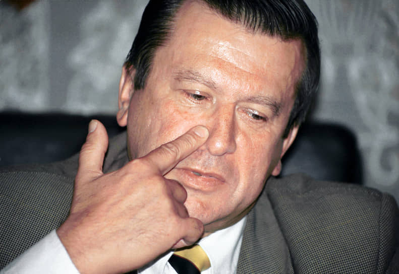 В 1991–1993 годах Виктор Зубков был зампредом комитета по внешним связям мэрии Санкт-Петербурга. В 2007–2008 годах он возглавлял правительство РФ. Сейчас является специальным представителем президента России по взаимодействию с Форумом стран — экспортеров газа и председателем совета директоров ПАО «Газпром»
