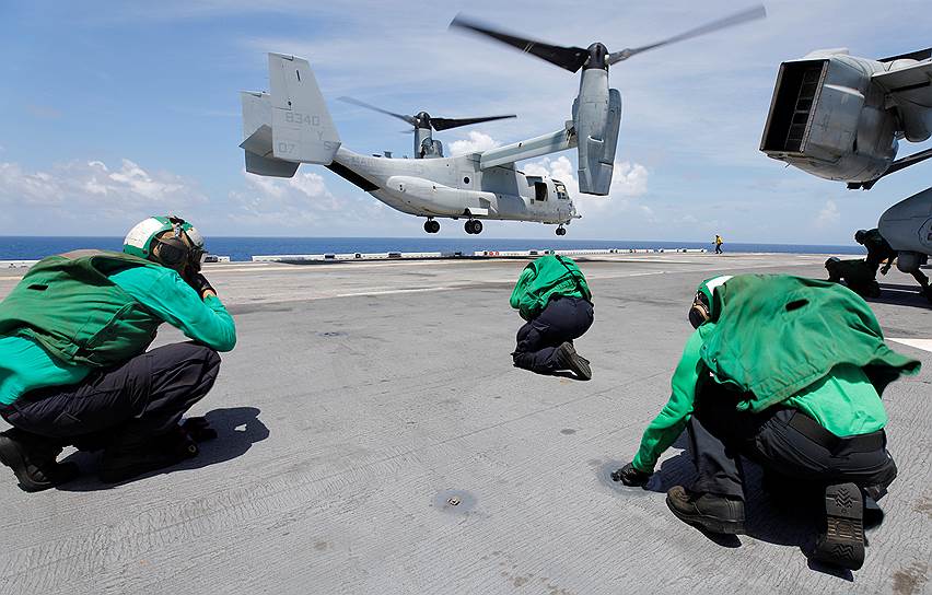 Виргинские острова, США. Эвакуация военнослужащих США в ожидании урагана «Мария» 