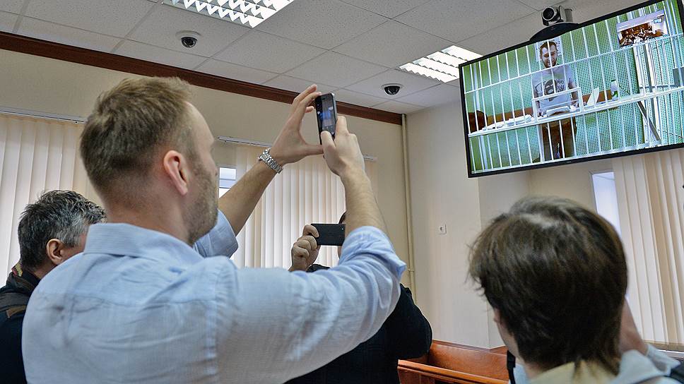 Почему в ЦИКе считают, что Алексей Навальный не имеет права выдвигаться