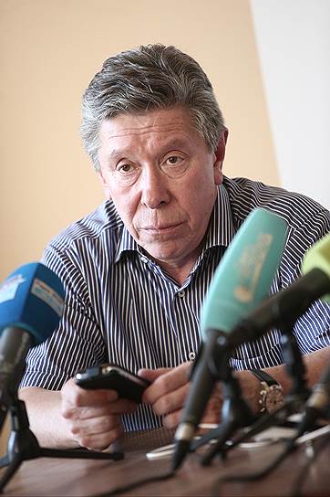 Сергей Тимралиев, до июля 2014 года владел «Невой» — одной из известных на рынке туркомпаний. Компания не смогла пережить обвал туристического рынка. Сейчас господин Тимралиев руководит Приморским парком Победы в Санкт-Петербурге