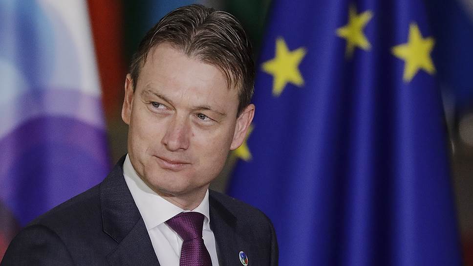 Глава МИД Нидерландов ушел в отставку после заявления о президенте РФ