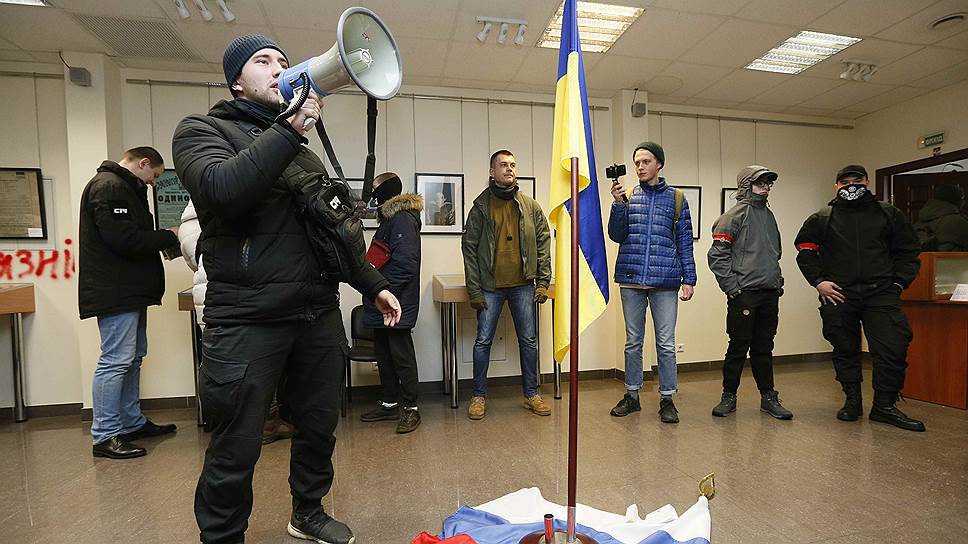 Почему в Киеве разгромили представительство Россотрудничества