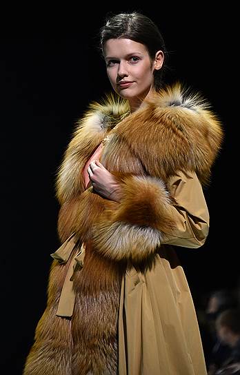 Показ коллекции бренда Duet Fur крымской меховой фабрики «Дуэт» в рамках Moscow Fashion Week