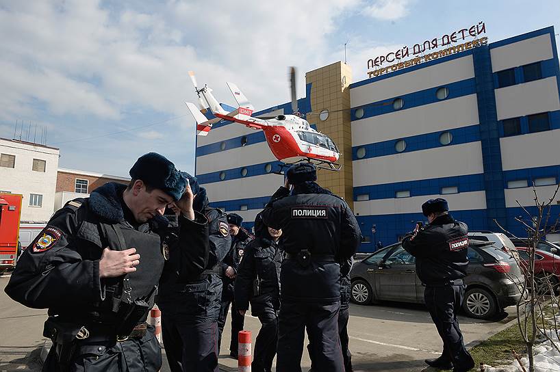 Москва, Россия. Торговый центр «Персей для детей», где в результате пожара погиб один человек